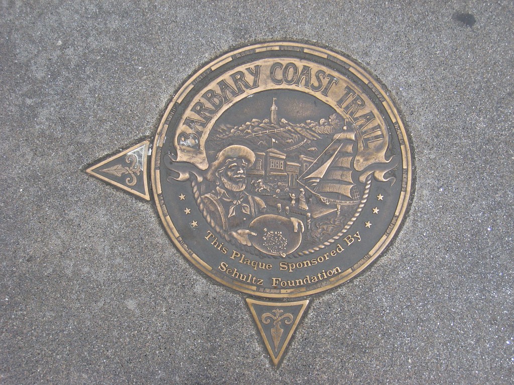 2011 Bay 2 Breakers Saturday 0370.JPG - I was able to participate in the 2011, 100th anniversary of the San Francisco Bay to Breakers 12K race. A great weekend for sight seeing and racing.